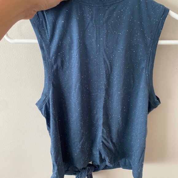 Lululemon 'Time to Restore' Mock Neck Tank - Size XS - Picture 5 of 6